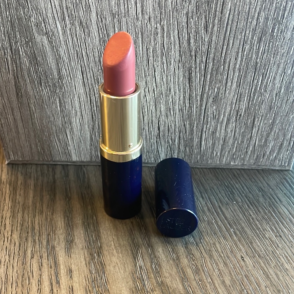 Estee Lauder Pure Color Envy Sculpting Lipstick 130 Intense Nude